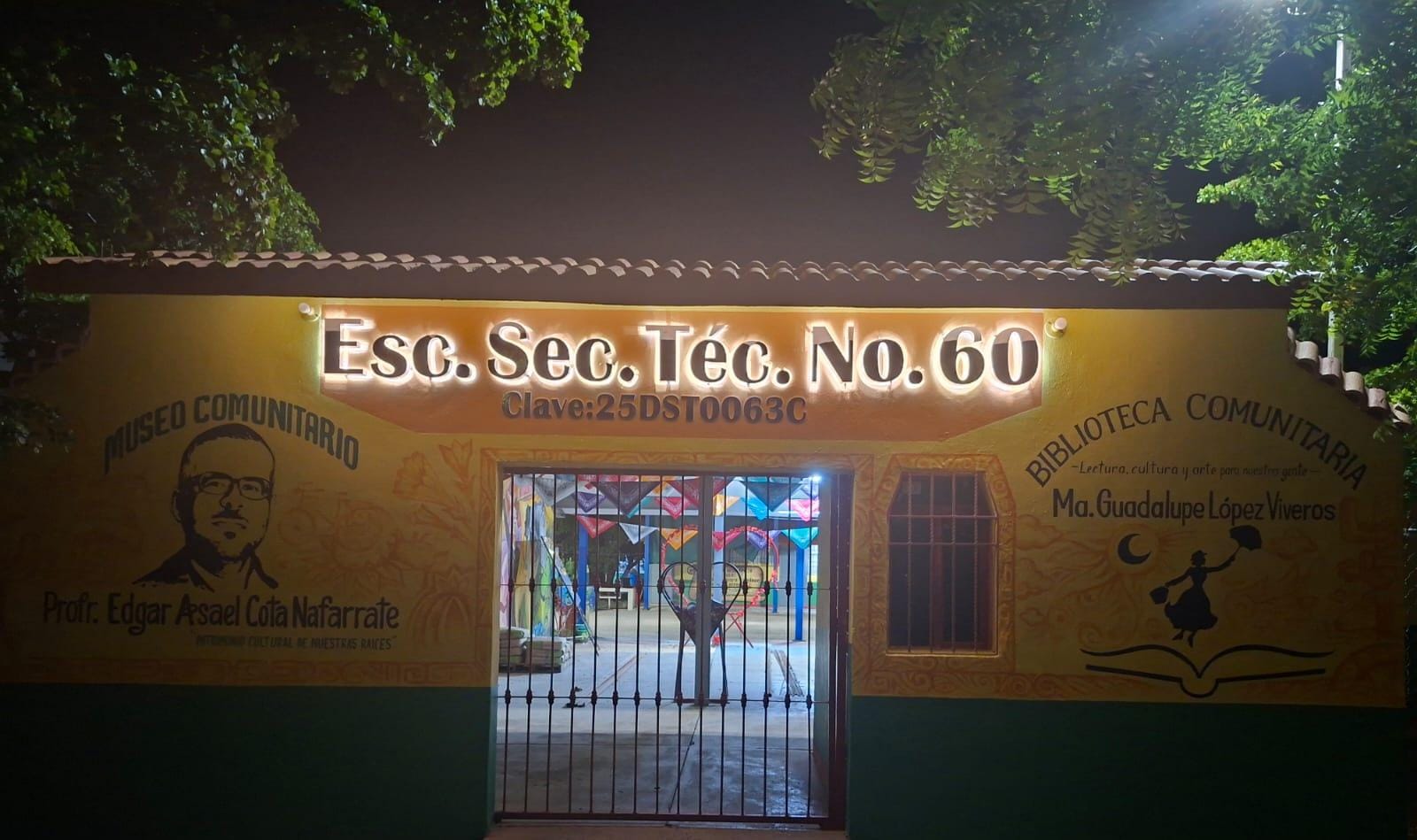 Letrero Plata espejo con Luz retroiluminación